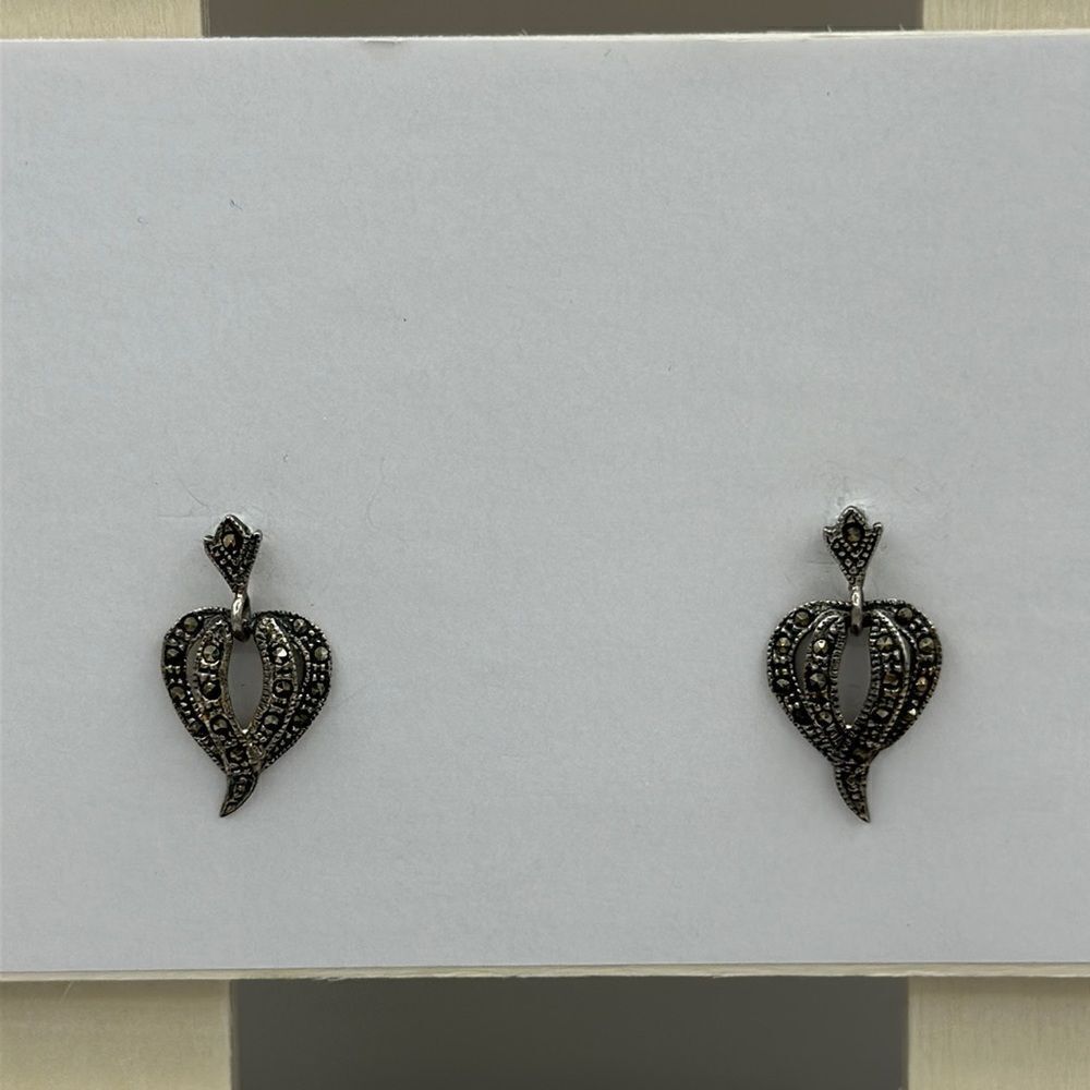 Sterling silver black rhinestone earrings 925